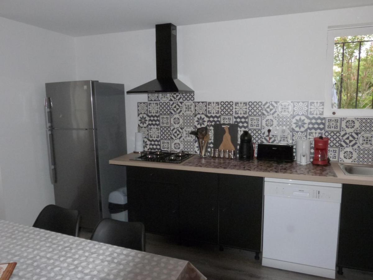 Logement Spacieux Rez-De-Chaussee, Jardin, Stationnement Devant, A 5 Minutes A Pied Du Centre De Sarlat 빌라 외부 사진